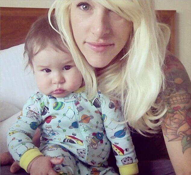 बच्चों के प्रवेश की अनुमति नहीं