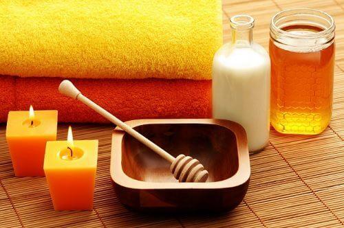 मौसमी एलर्जी के लिए शहद