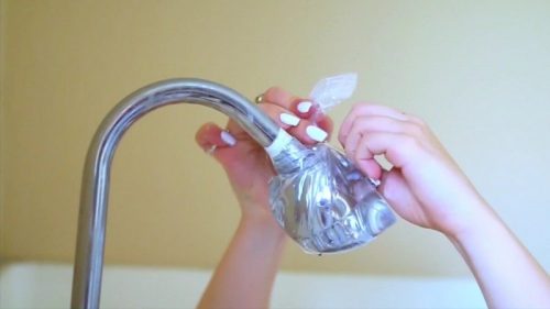 शॉवर की सफाई