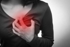 5 लक्षण कार्डियक अरेस्ट के जो केवल महिलाओं में दिखते हैं