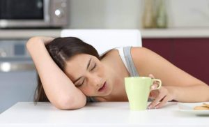 7 कारण जिनकी वजह से आपको थकान महसूस हो रही है