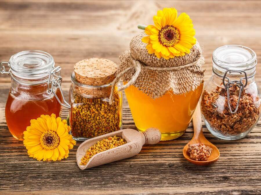 HPV का इलाज शहद और प्रोपोलिस (Honey and Propolis)
