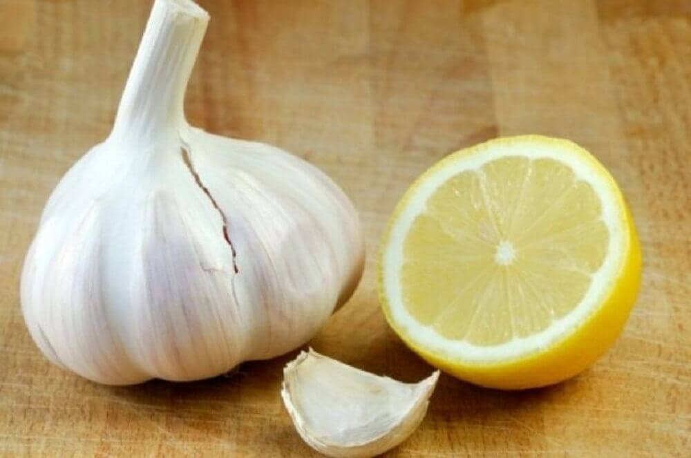 वेरीकोस वेंस के ट्रीटमेंट: लहसुन और नीबू के गुणकारी लाभ
