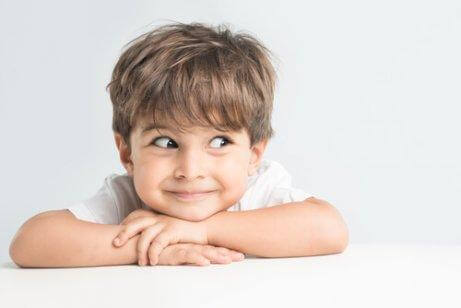 बच्चों के लिए देर से सोना ख़राब - एकाग्रता में कमी