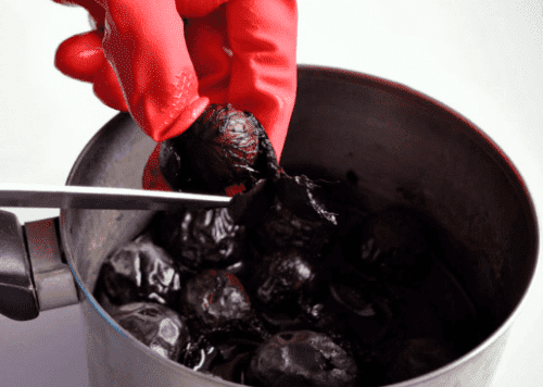 काले अखरोट से छिपायें असमय सफ़ेद बाल