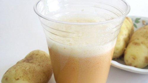 आलू के पानी से छिपायें असमय सफ़ेद बाल