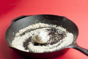 बर्तनों को नया बनाये रखने की कुछ आसान ट्रिक