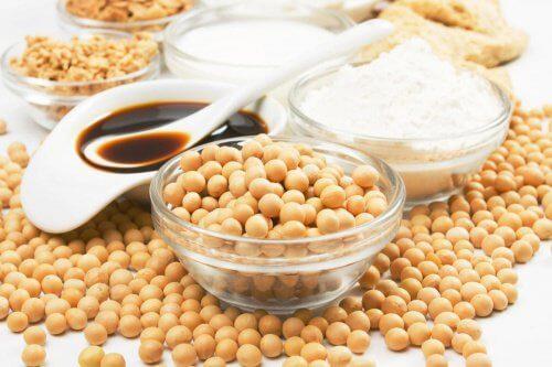 हार्मोन कंट्रोल करने के लिए सोया से परहेज