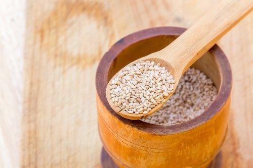 5. बीज (Seeds)