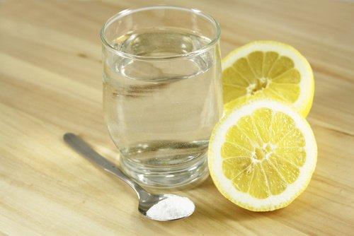 pH लेवल: बेकिंग सोडा और नींबू