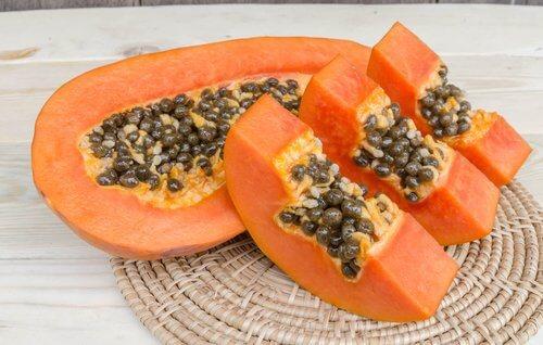 पपीते और कब्ज़ की दुश्मनी