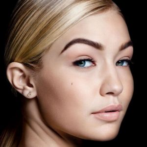 आईब्रोज़ की देखभाल