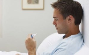 क्रीमियन-कांगो हेमोरेजिक फीवर: लक्षण