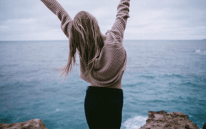 7 चीजें जो सुबह के समय आपके मेटाबोलिज्म को बढ़ाने में मदद कर सकती हैं