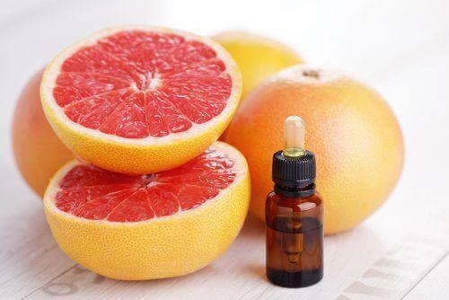 3. चकोतरा (Grapefruit) के बीज का रस