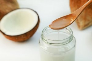 फैट बर्न करने के लिए - नारियल तेल