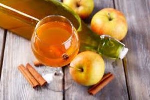 डिटॉक्स के लिए एप्पल साइडर विनेगर