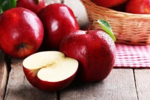 किडनी डिटॉक्स: सेब और सेलरी जूस