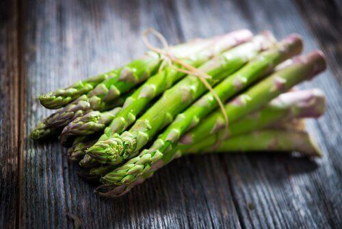 यूरिनरी इन्फेक्शन का इलाज : शतावरी (Asparagus)