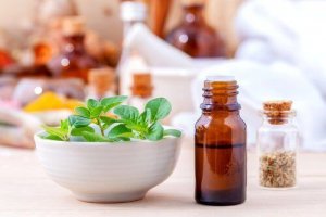 वेजाइनल यीस्ट इन्फेक्शन : ऑरेगेनो ऑयल (Oregano oil)