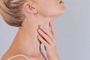 5 कारण आप ज्यादा वजन वाले हो सकते हैं : थायरॉइड