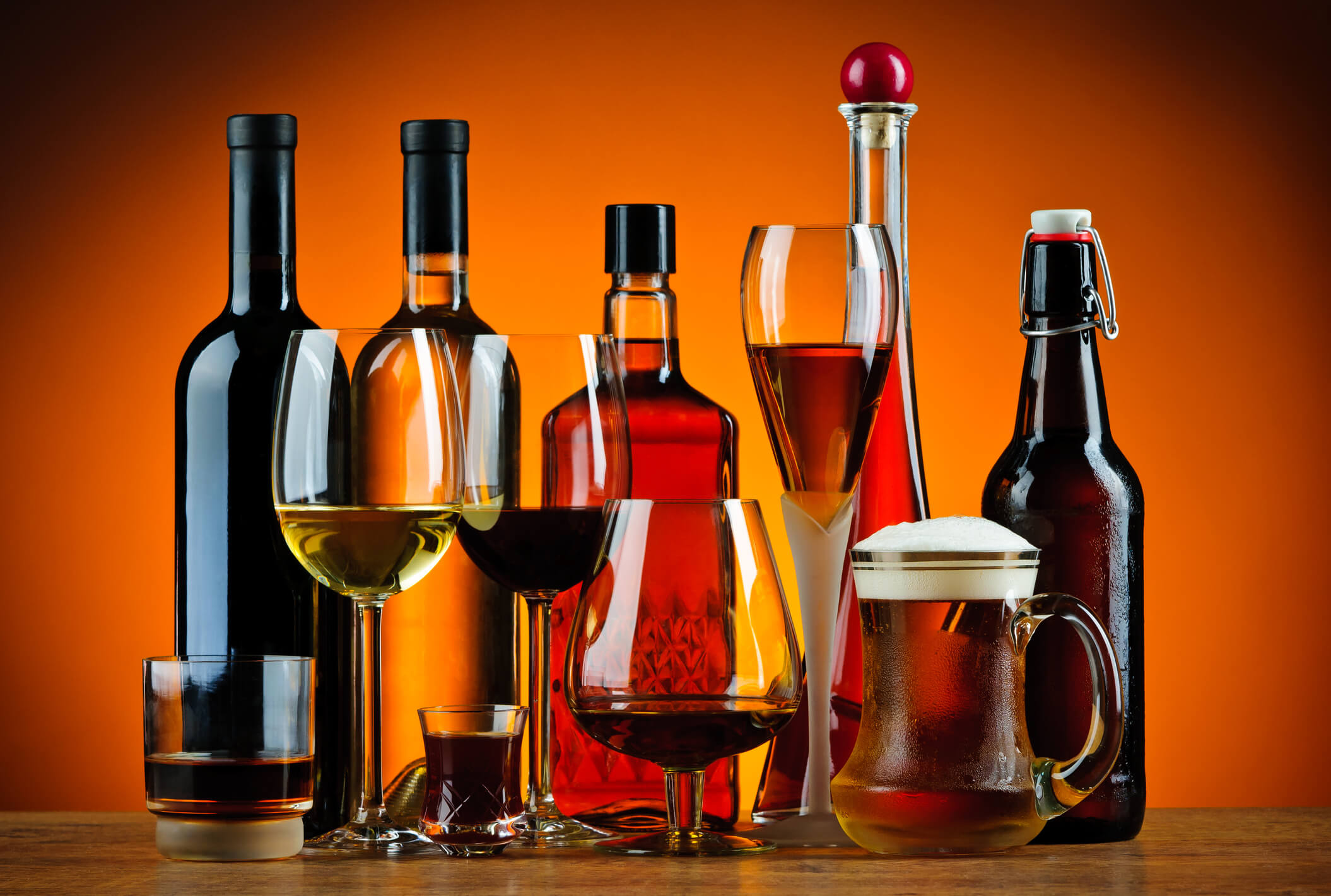 शराब के अपने स्टॉक की रोज़ाना जांच करना यह दर्शाता है कि आपको शराब की लत लग चुकी है