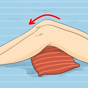 बेडसोर : घुटने के नीचे तकिया रखें