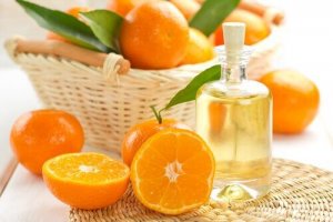धूप से बालों को बचायें : mandarin and jojoba oil