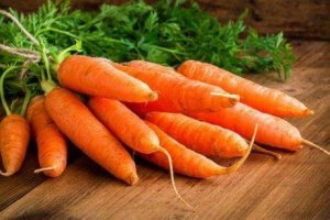 आँखों की सेहत : गाजर (Carrots)