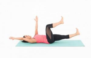 एब्स ट्रेनिंग : 'डेड बग' एक्सरसाइज