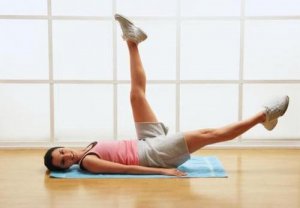 एब्स ट्रेनिंग : Scissors abs