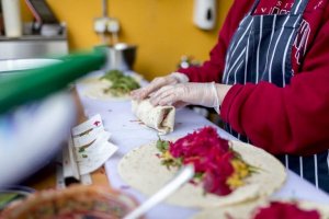 क्या आपका भोजन कोरोनावायरस से दूषित हो सकता है?