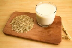 वेजिटेबल मिल्क: दूध का विकल्प