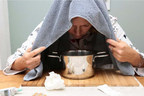 कोल्ड से राहत के लिए ऑरेगेनो एसेंशियल ऑयल